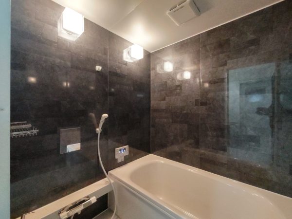 株式会社八興建設:お風呂