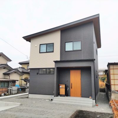 【栃木県日光市】子育て世帯のスタイリッシュなお家 - 八興ハウス - 施工事例